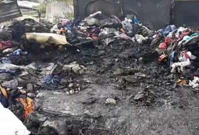 Incendio in un ghetto a Foggia, morto un migrante