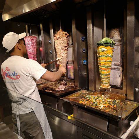 Vittoria, il Tar dice "no" a punto vendita di macelleria e kebab in via Cavour