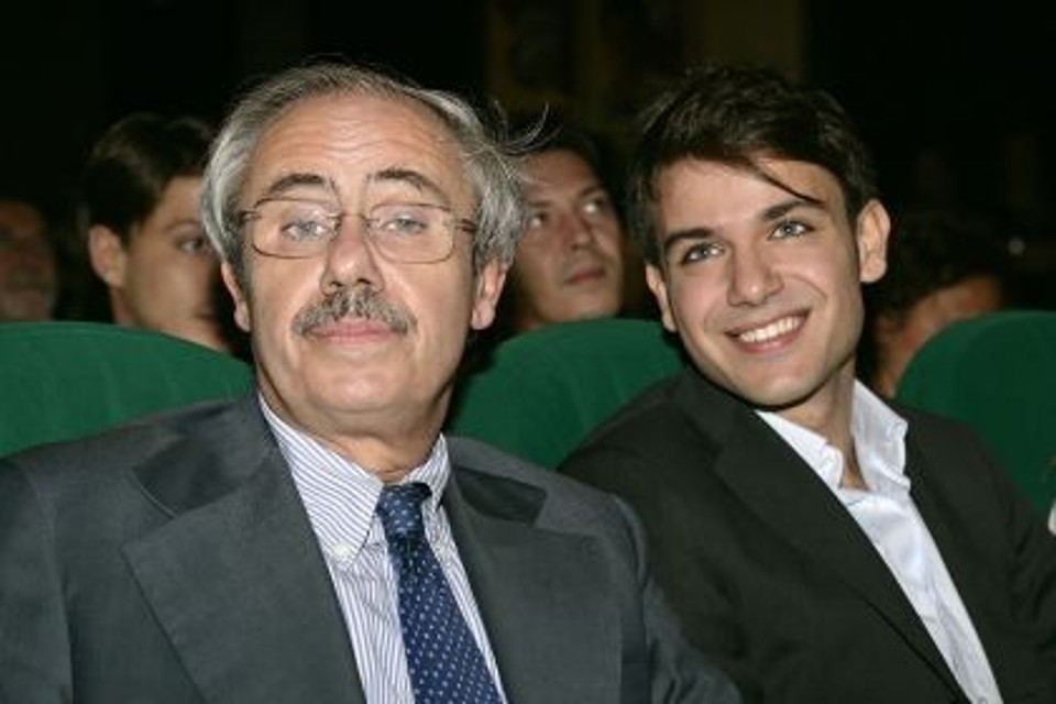 Catania, voto di scambio: assolto l'ex governatore Lombardo