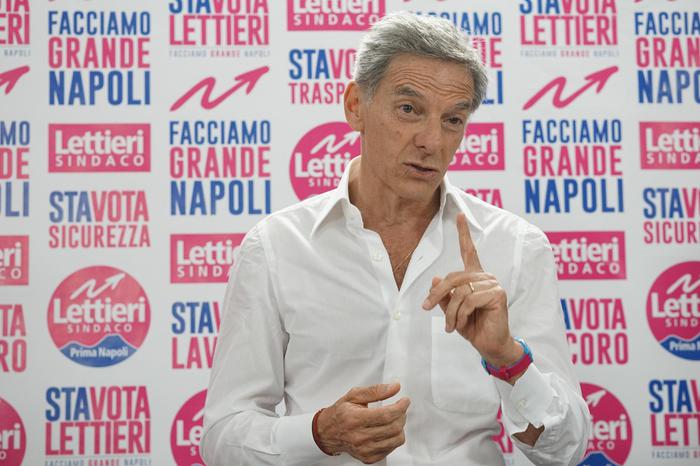 Napoli, indagato Gianni  Lettieri per operazioni inesistenti
