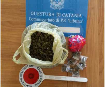 Catania, droga nascosta in intercapedini e controsoffitti a Librino