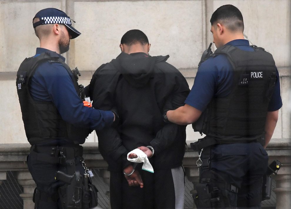 Arrestato a Londra per attività terroristica