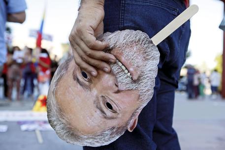 Brasile: Luiz Inacio Lula da Silva non può essere candidato