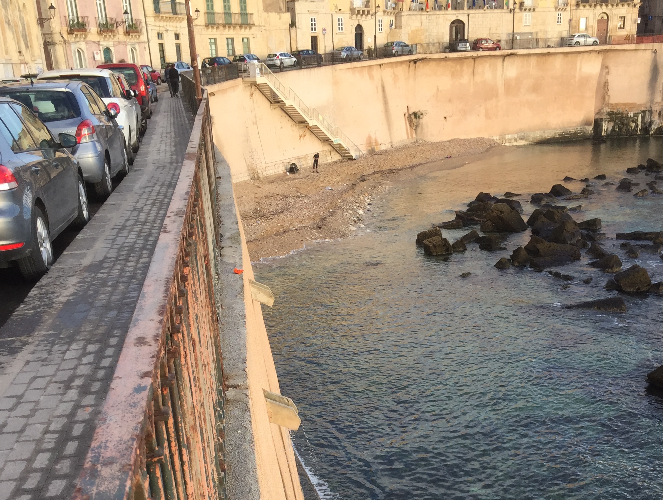 Forza Italia Siracusa: "Liquidi fognari in mare, tutti indifferenti"