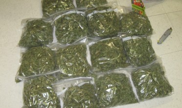 Droga: sorpreso con 5 chili di marijuana, arrestato nel Catanese 