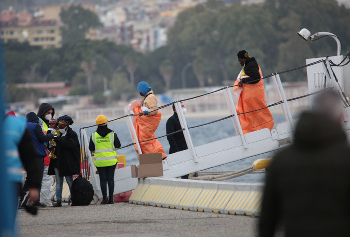 Migranti, un altro maxi sbarco a Lampedusa: arrivate 202 persone