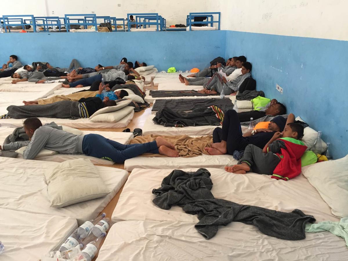 Migranti, all'hotspot di Pozzallo "I venti dell'accoglienza"