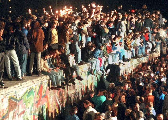 Oggi i festeggiamenti per la caduta del Muro di Berlino, celebrazioni con discorsi e musica