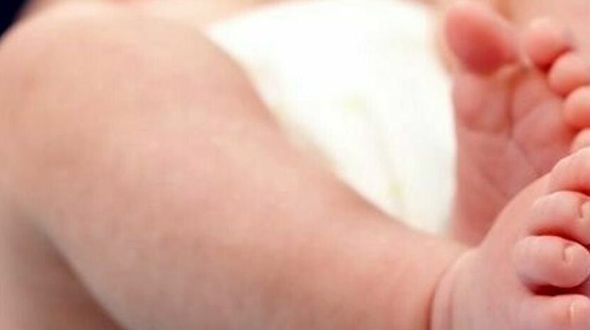 Neonata di 6 mesi picchiata, genitori interdetti ad Agrigento