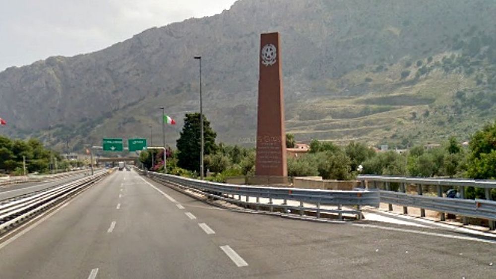 Incidente sulla Palermo - Trapani, due feriti e sei auto coinvolte