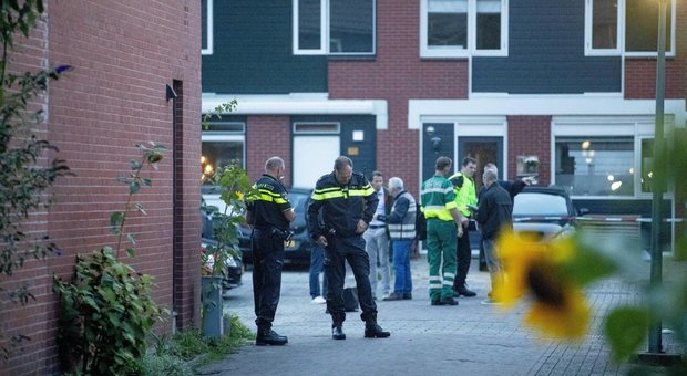 Sparatoria in una casa in Olanda, tre morti ed un ferito