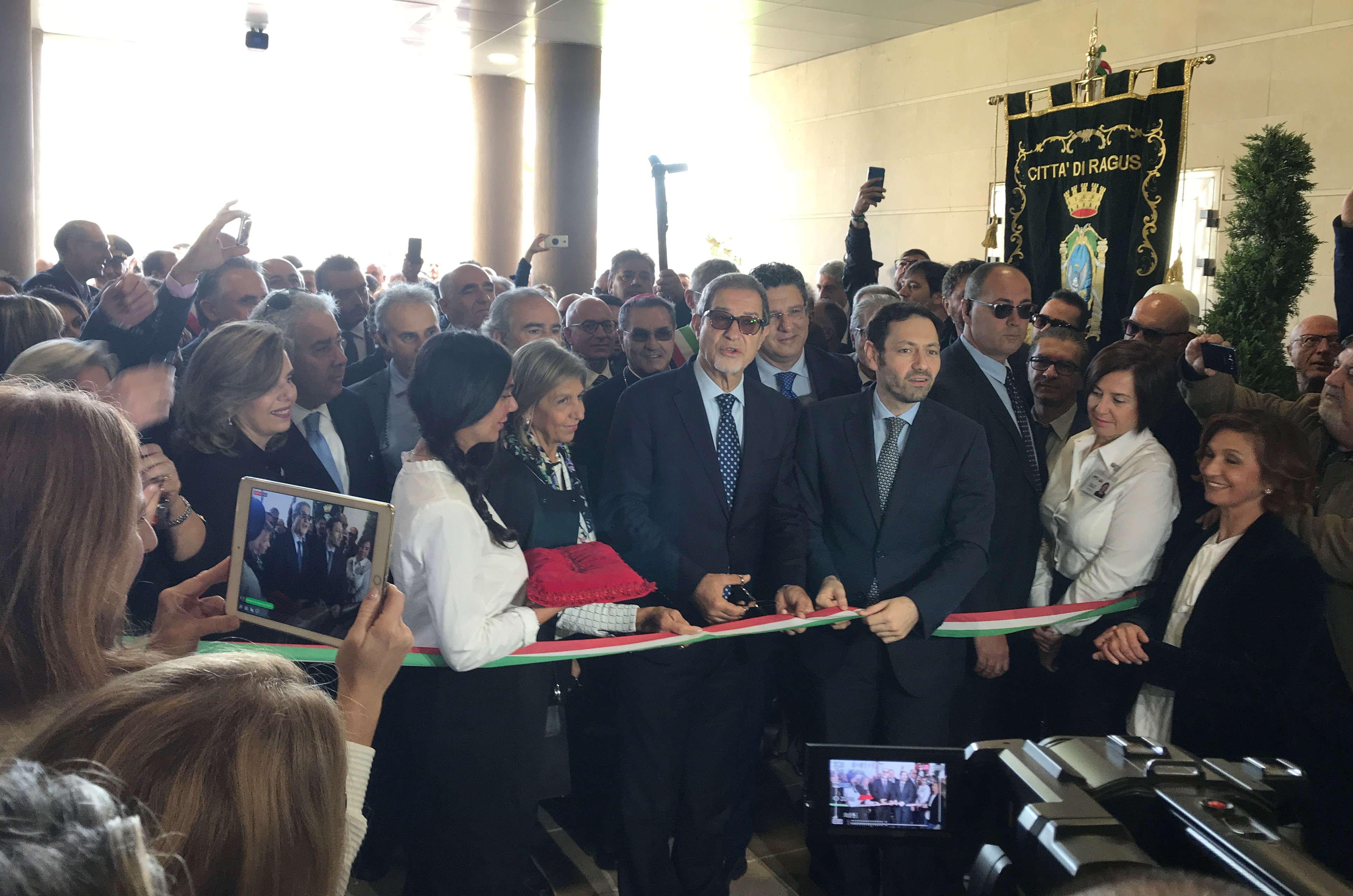 Musumeci inaugura nuovo ospedale di Ragusa: ora dedichiamoci a Siracusa