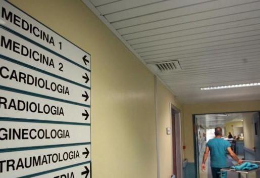 La Sicilia taglia 600 posti letto negli ospedali, M5s : "Pronti a dare battaglia"