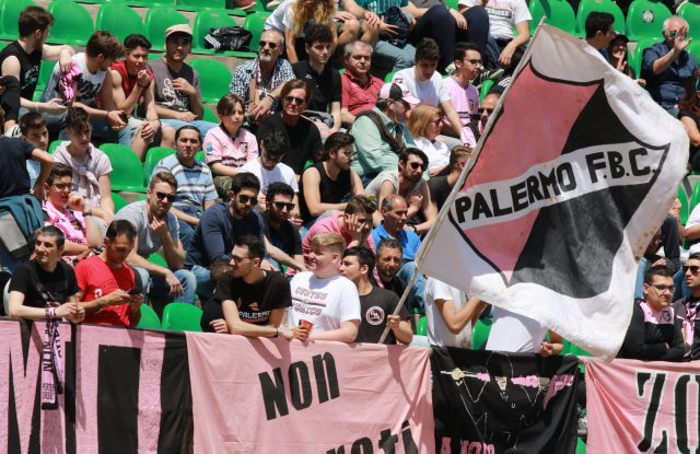 Calcio, dal Palermo nessuna fidejussione: deciderà la Covisoc