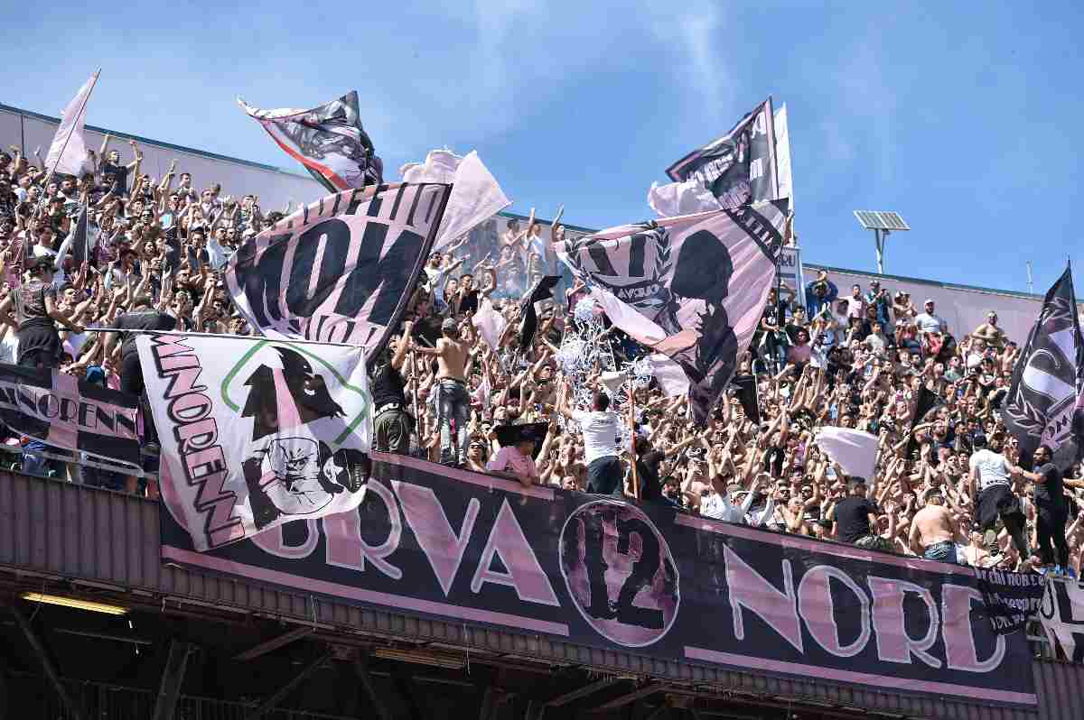 Il Palermo 'azzerato' dal covid: 15 calciatori positivi e tre dello staff