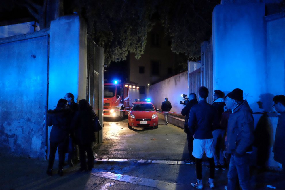 Clochard bruciato vivo a Palermo, l'assassino è un benzinaio: ha confessato
