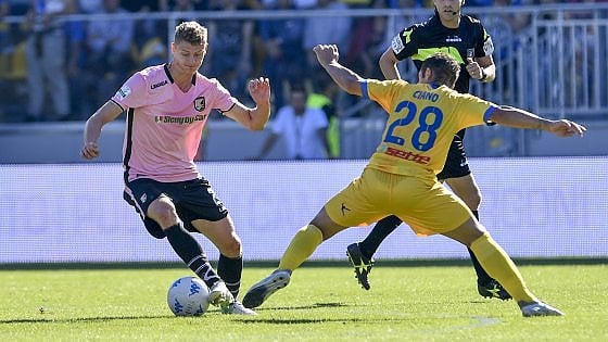 Il Palermo domina a Frosinone ma finisce 0 - 0: annullato un gol a Rispoli