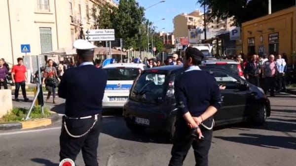 Palermo, parcheggiatori abusivi recidivi: rischiano da 6 mesi a un anno