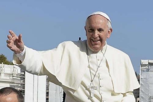 Il Papa: “Evitare accanimento terapeutico non è eutanasia”