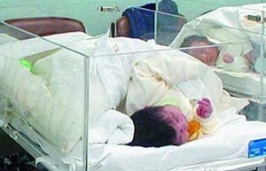 Catania, nato con un parto anonimo: "può cercare la madre biologica ora che è morta"