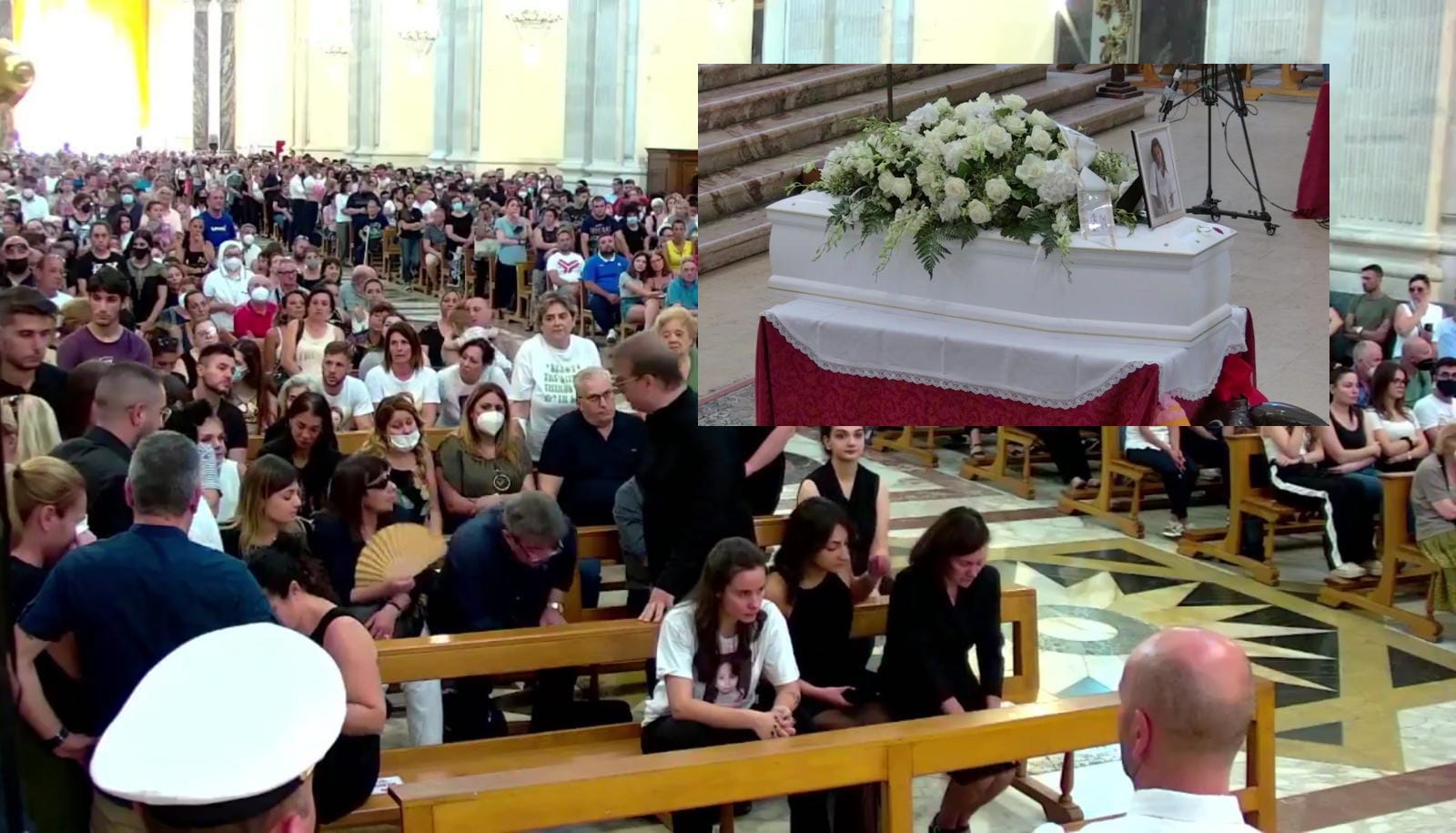Catania, funerali di Elena blindati: per il vescovo la bimba è una martire