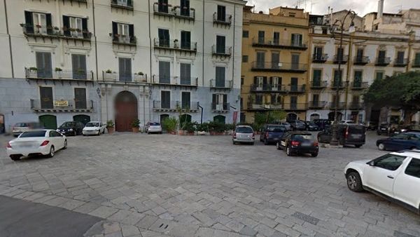 Palermo, narcotizzano una famiglia per rapinarla: banda fermata