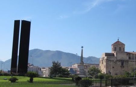 Clochard trovato morto a Palermo in piazza XIII Vittime