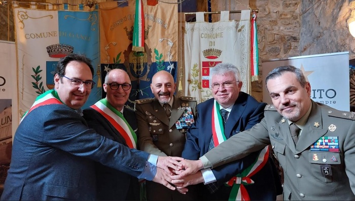 Poligono militare in Sicilia, polemiche per accordo tra Esercito e 3 sindaci