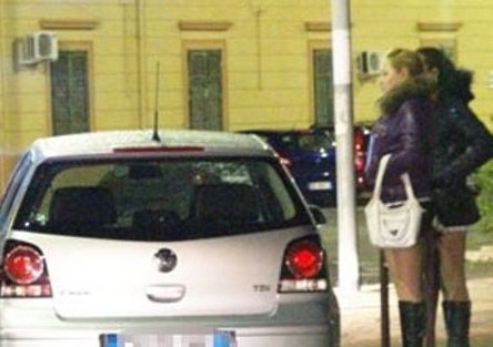 Prostituzione a Palermo, la polizia municipale sanziona due clienti