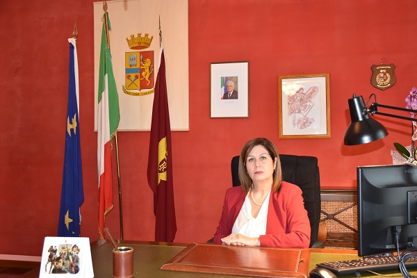 Il Questore Pinuccia Albertina Agnello saluta la provincia di Ragusa