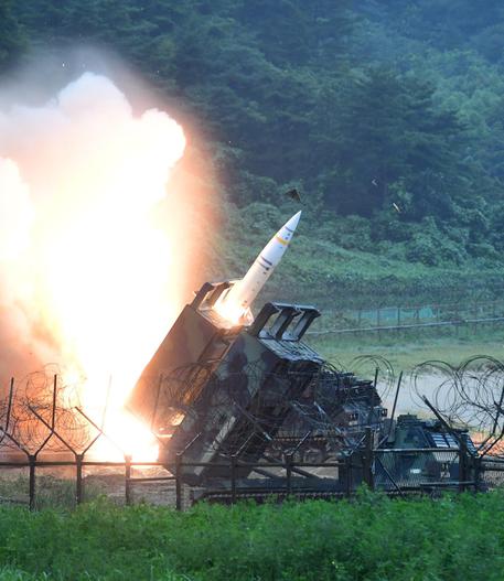 Corea del Nord, Kim annuncia: capaci di colpire gli Usa continentali