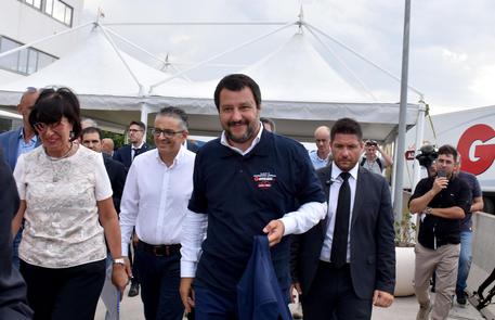 Salvini a Catania in visita alla Geotrans l'azienda confiscata alla mafia