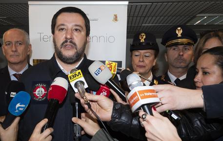 Salvini: "Chiudere stadi è la risposta sbagliata"