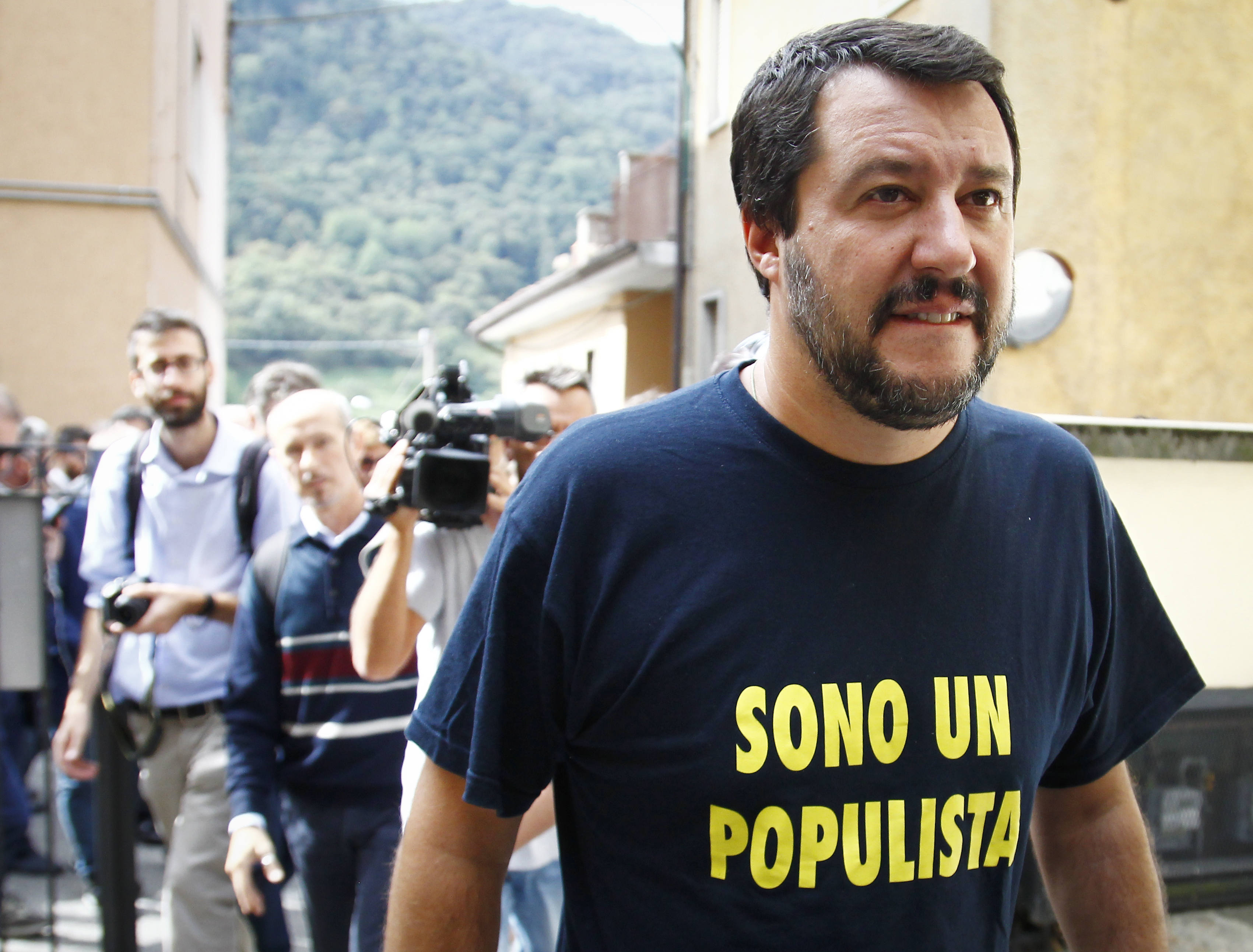 Lega, Salvini allo Zen di Palermo: poi andrà all'albero di Falcone