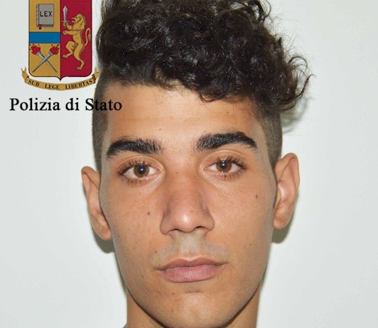 Ragusa, spacciava in piazza San Giovanni: arrestato dalla Mobile