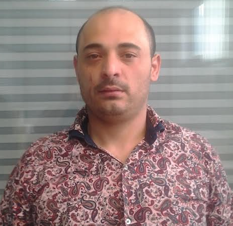 Catania, la moglie lo copre mentre lui evade gli arresti domiciliari: arrestato