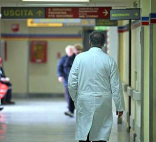Negli ospedali di Trapani mancano ginecologi, neonatologi e pediatri