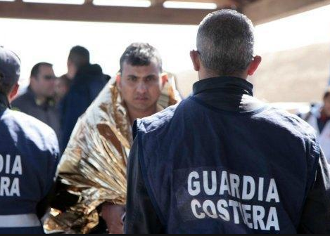 Oltre mille salvati ieri, 127 sbarcati a Lampedusa 