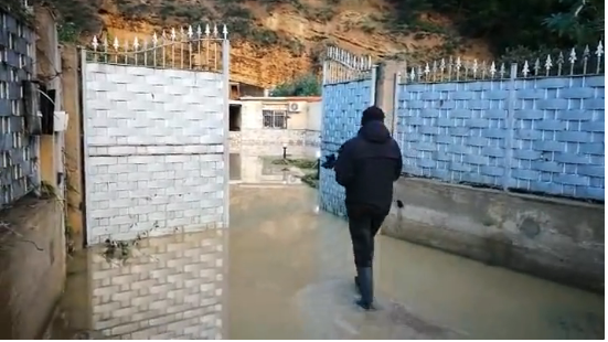 Casa sommersa dall'acqua, 10 morti tra Casteldaccia  e Altavilla per il maltempo