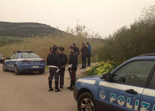 Agguato nella Piana di Catania al confine con Siracusa: 2 morti e un ferito