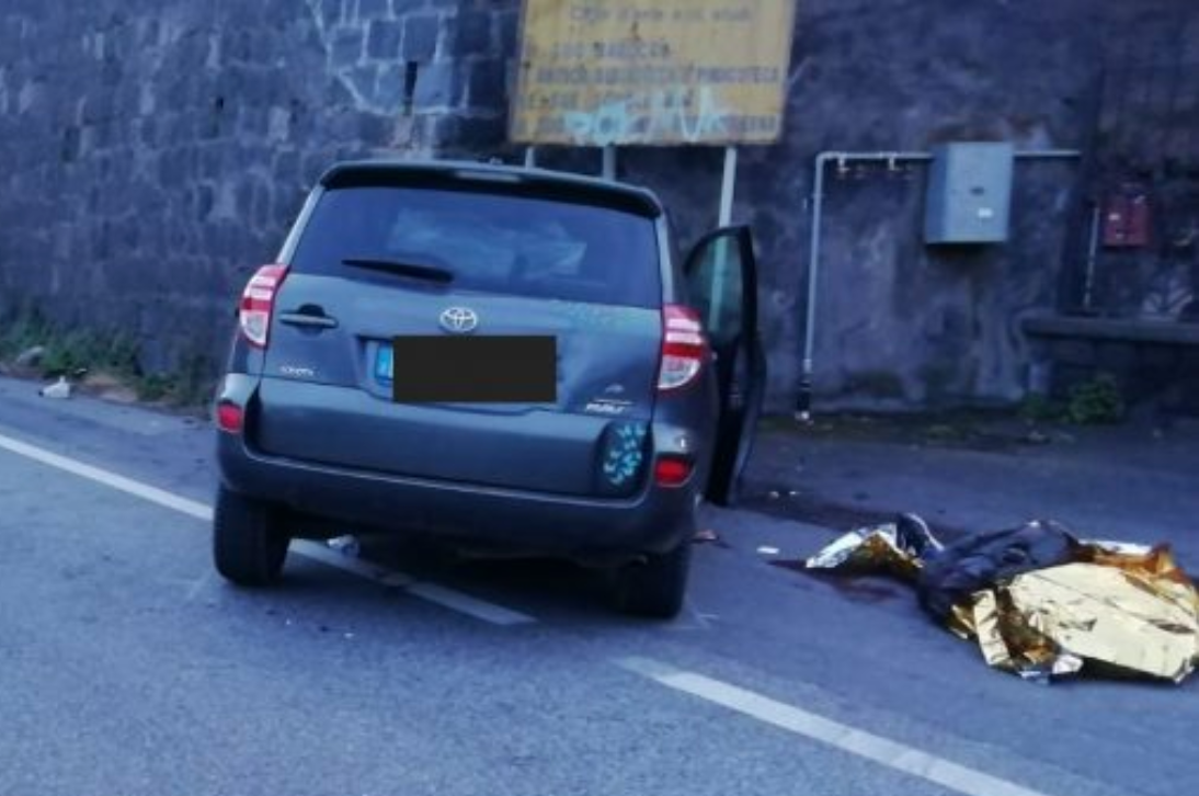 Auto contro un muro, turista di Modena morta in un incidente ad Acireale