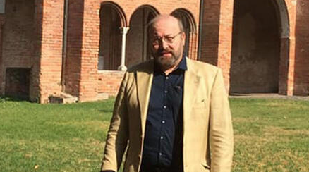 Ex sindaco del Lodigiano trovato morto con la gola tagliata