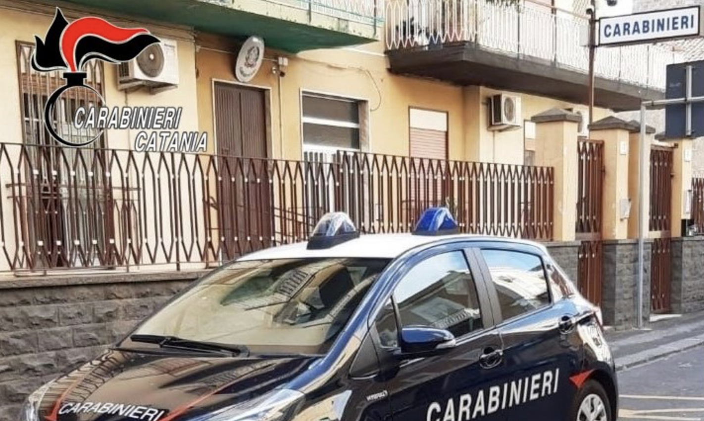 Rapinò un giovane del telefonino: ordine carcerazione a Catania