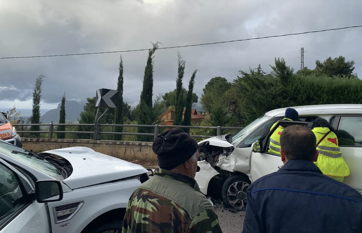 Incidente sulla  strada Statale 186 di Monreale: due feriti a Borgetto