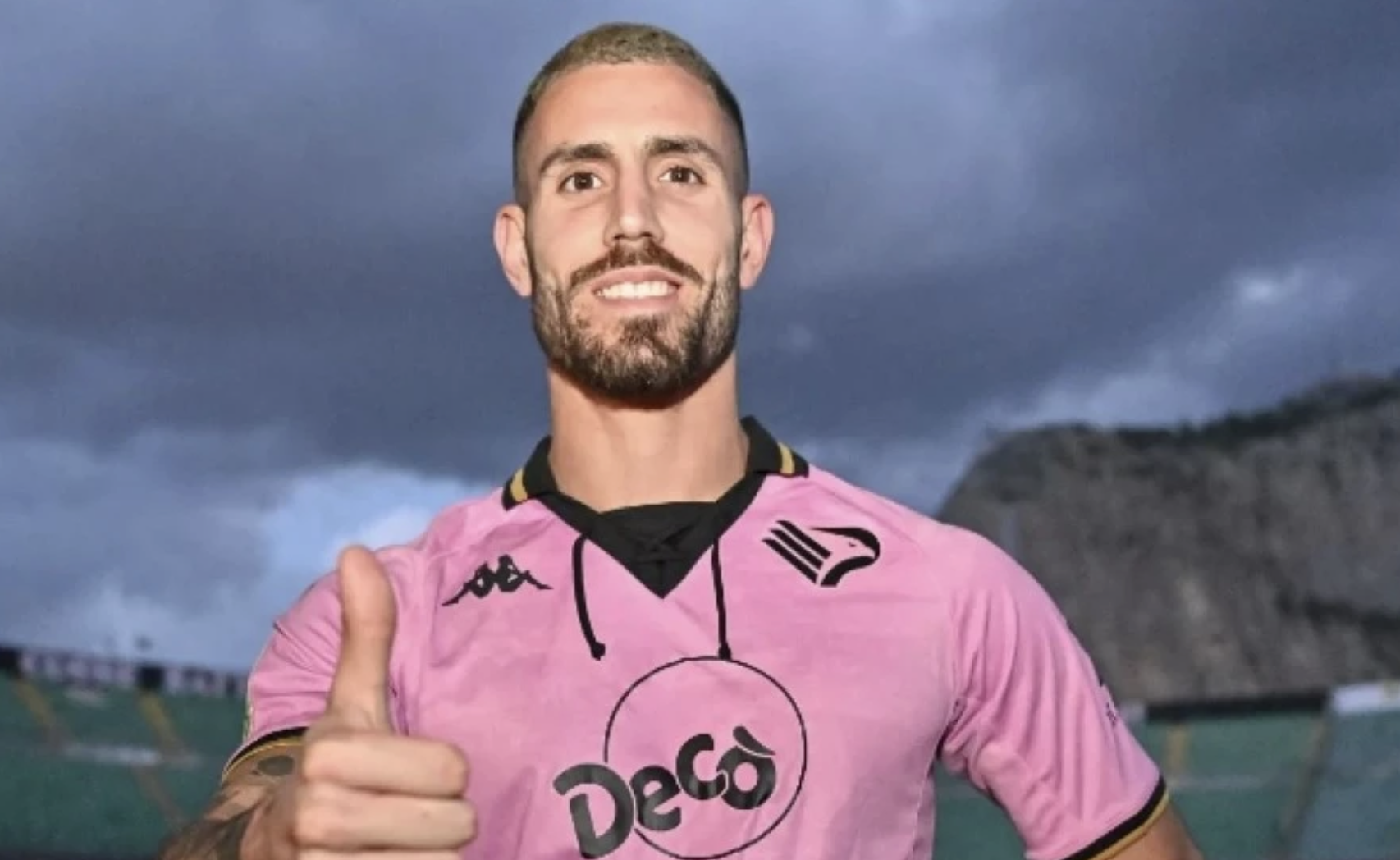 Il Palermo in alta quota, Gennaro Tutino:"Spero di andare in serie A con questa maglia"