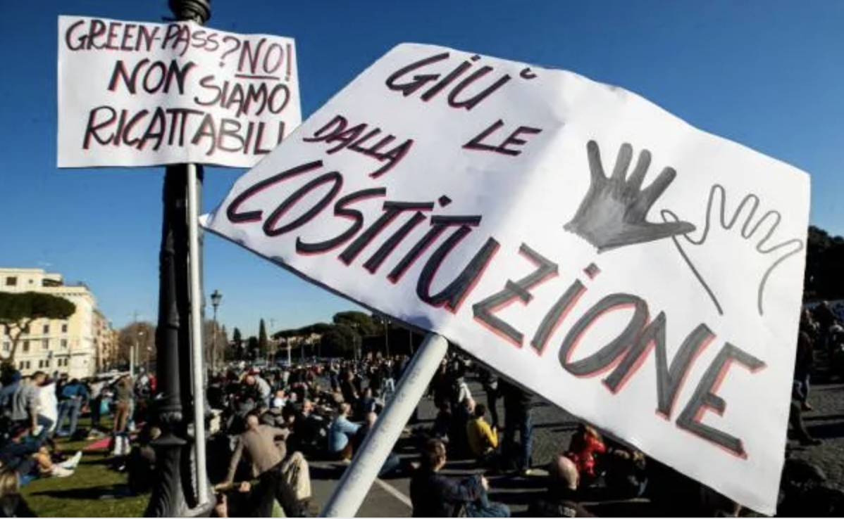 'Guerriri Vivi', due no vax denunciati dalla polizia di Genova
