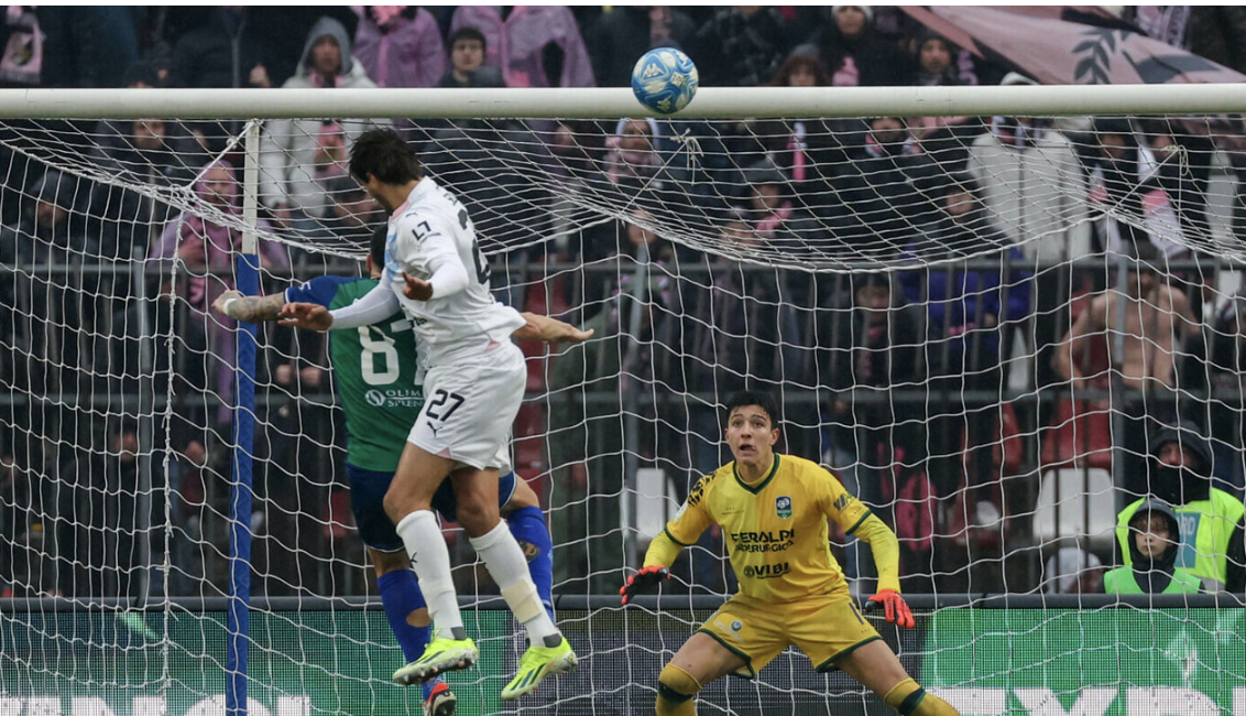 Il Palermo si scuote nel secondo tempo e piazza due gol alla FeralpiSalò