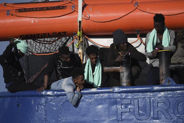 Imminente a Siracusa lo sbarco dei migranti della  Sea Watch