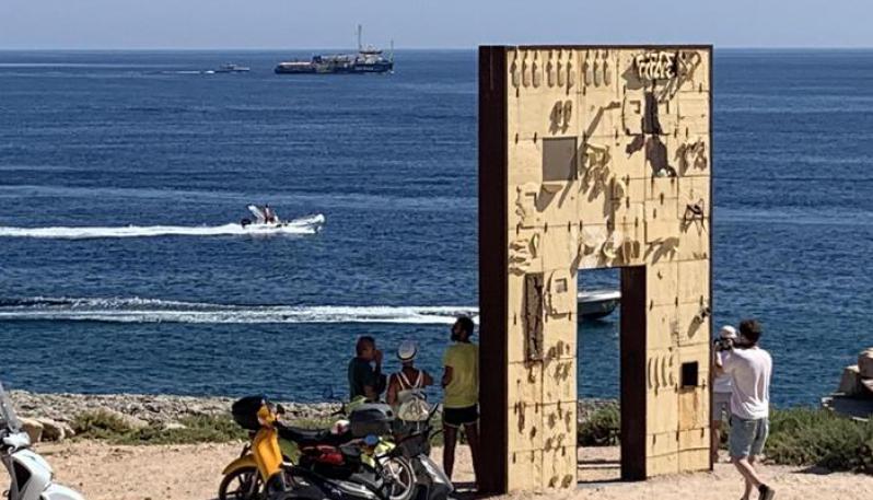 Lampedusa, gruppo di isolani contesta  i vertici della  Open Arms