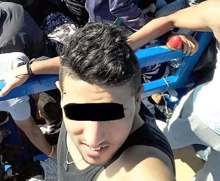 Pozzallo, incastrato da un selfie: tradito dal clic di uno dei 32 passeggeri